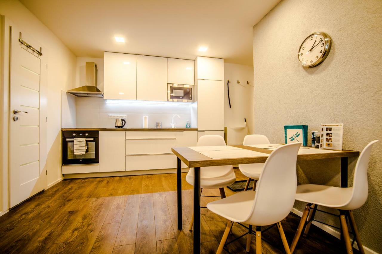 Central Apartments By Kovee Bratislava Bagian luar foto